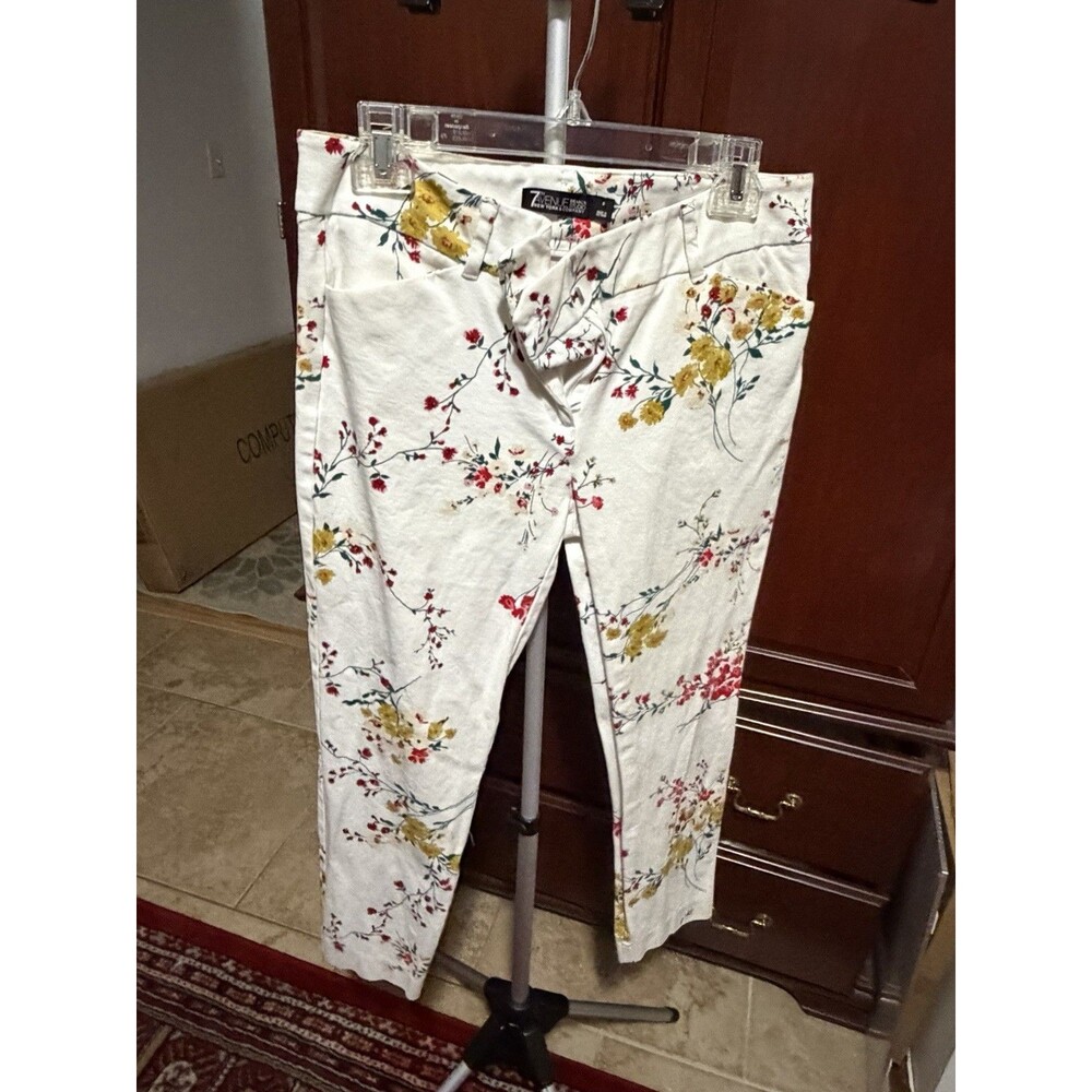 Audrey Slim Leg Ankle Pant White With Floral